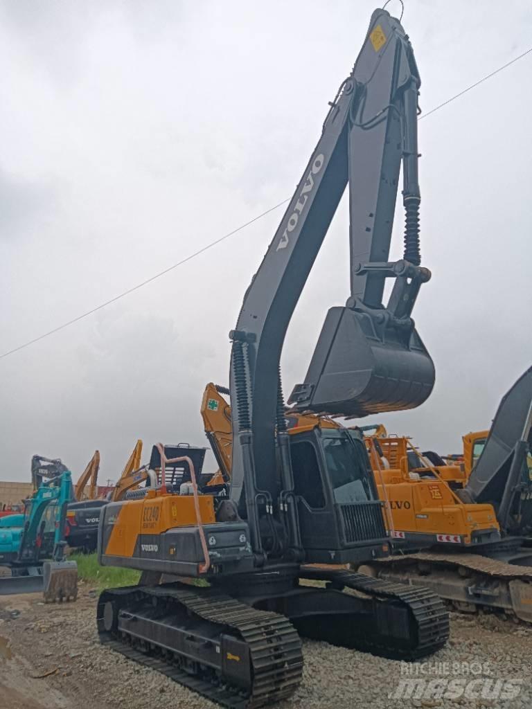 Volvo EC 240 Escavadeiras de esteiras