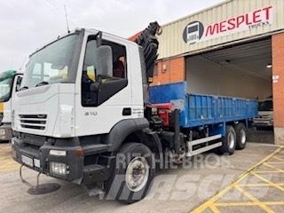 Iveco Trakker 310 Camiões grua