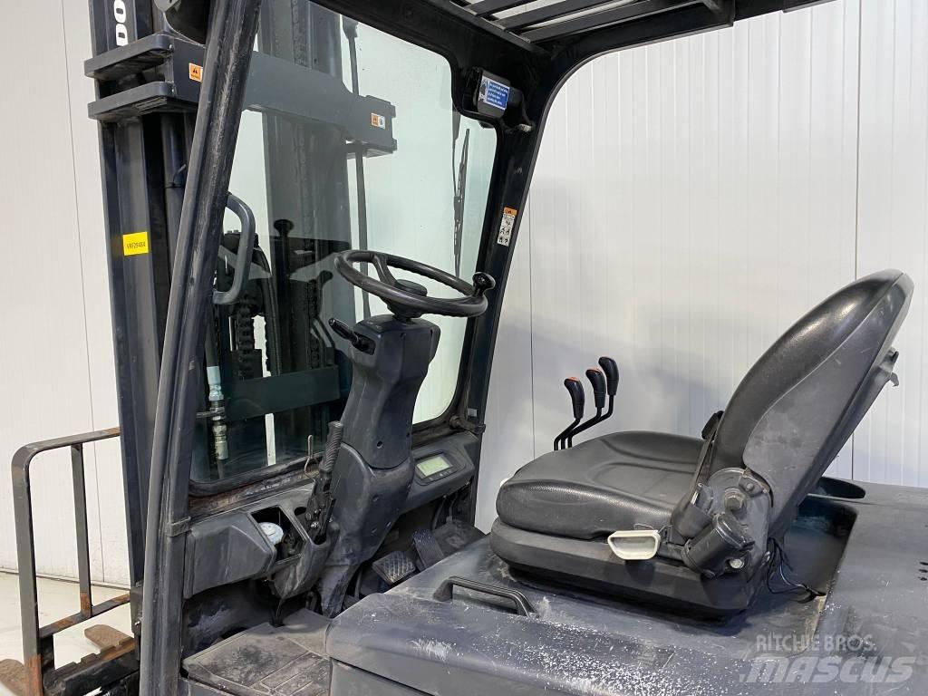 Doosan B35X-5 Empilhadores eléctricos