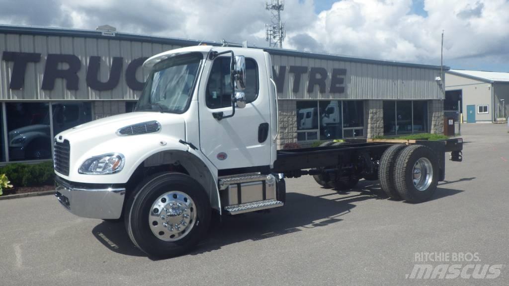 Freightliner M2106 Camiões de chassis e cabine