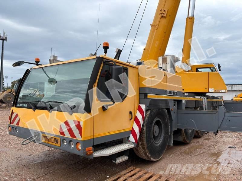 Liebherr LTM1200-5.1 Gruas Todo terreno