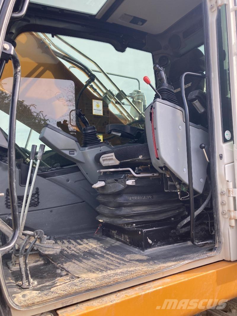 Liebherr R926 Escavadeiras de esteiras