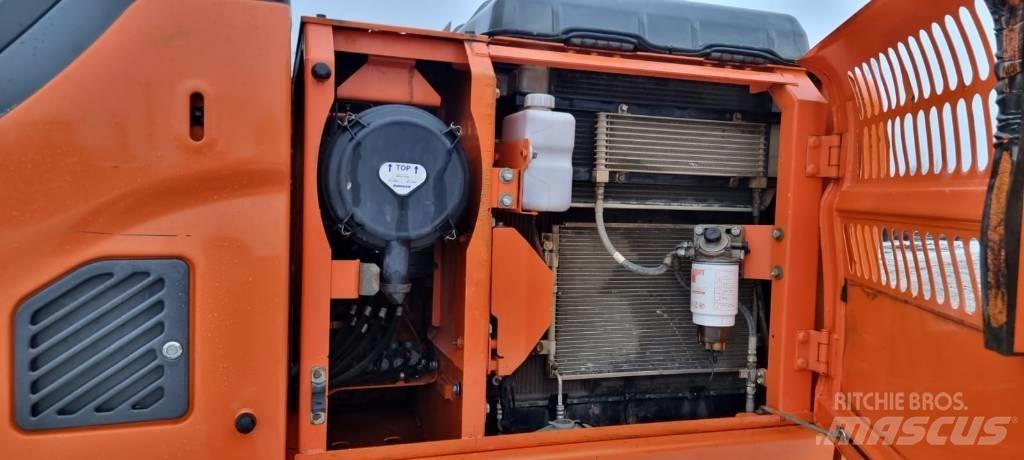 Doosan DX 140 LC-3 Escavadeiras de esteiras