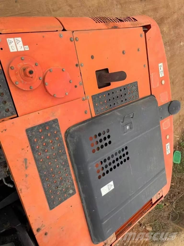 Hitachi ZX 200 Escavadeiras de esteiras