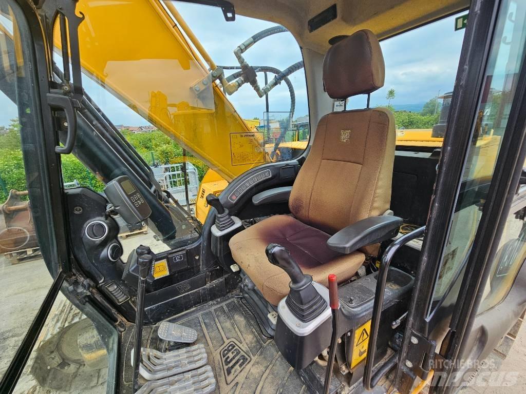 JCB 235 HD Escavadeiras de esteiras