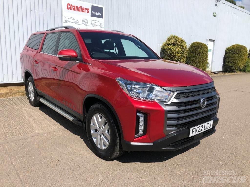 Ssangyong Musso Automóvel