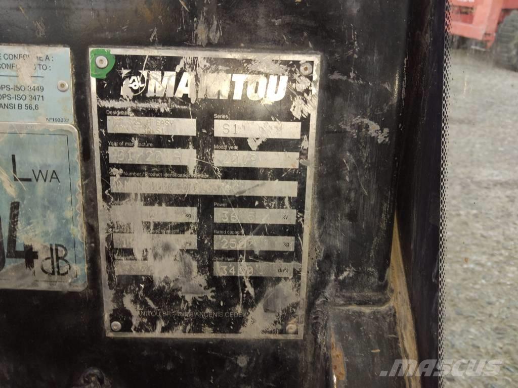Manitou MT 625 Manipulador telescópico