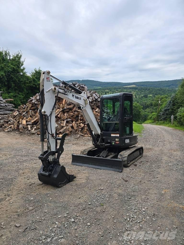 Bobcat E 35 Miniescavadeiras
