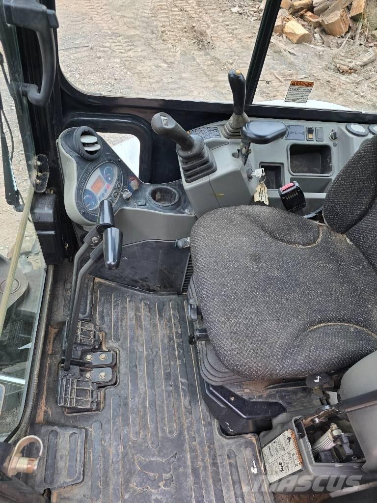 Bobcat E 35 Miniescavadeiras
