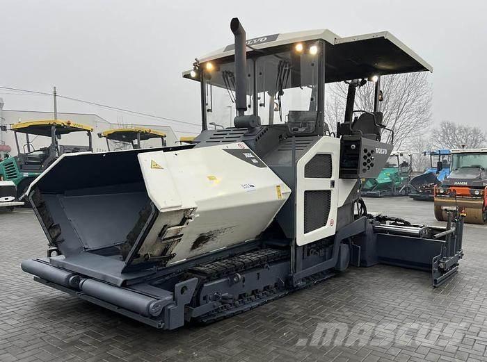 Volvo P 7820C Espalhadoras de asfalto