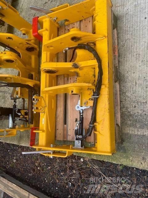 JCB QFIT HEADSTOCK Outros acessórios de carga e escavação