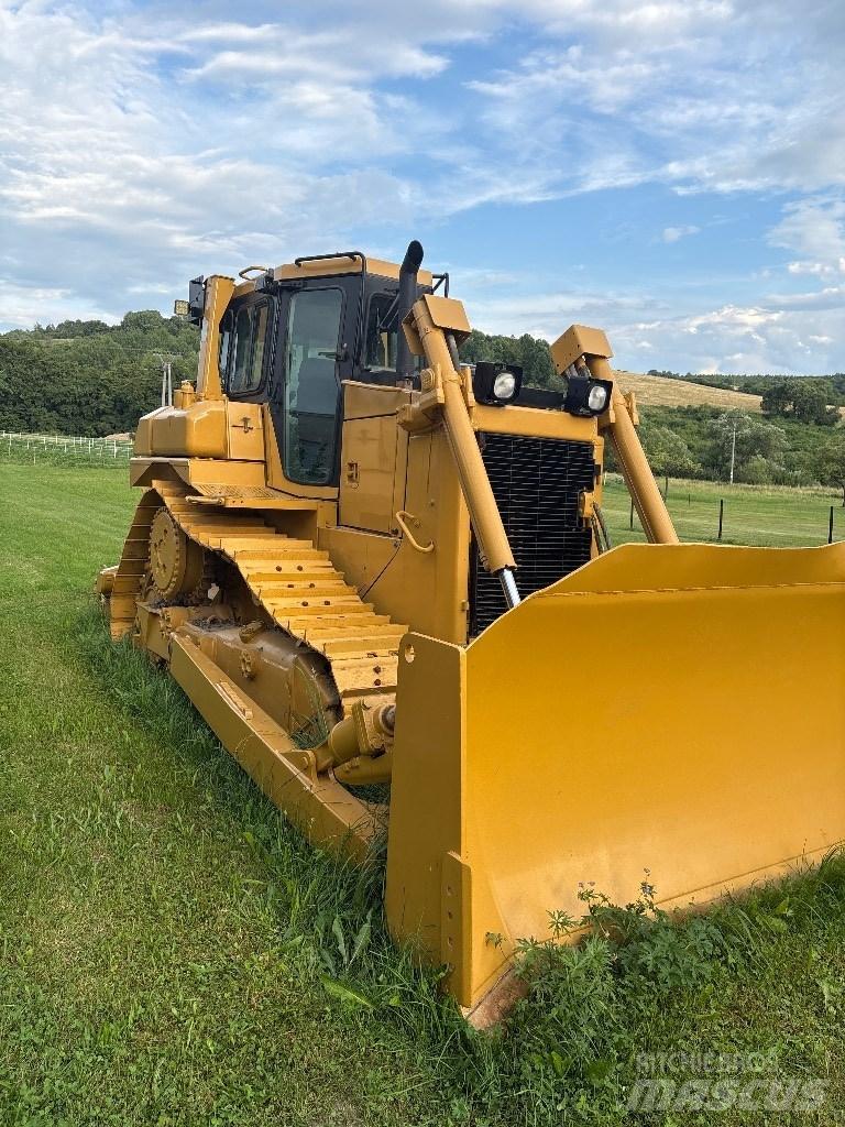 CAT D 6 R II Dozers - Tratores rastos