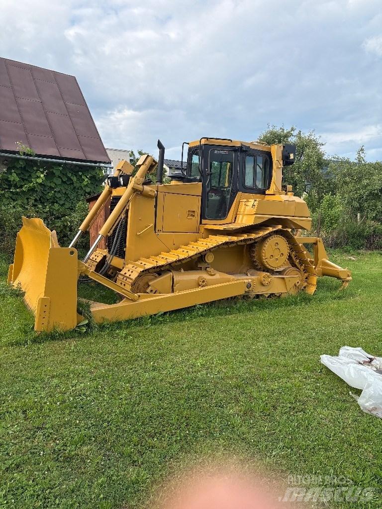 CAT D 6 R II Dozers - Tratores rastos