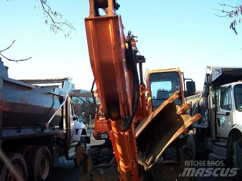 Daewoo S180W Escavadoras de rodas
