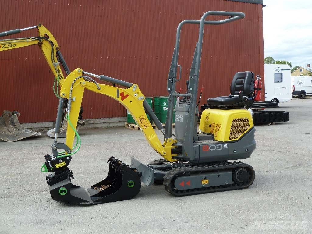 Wacker Neuson 803 Miniescavadeiras