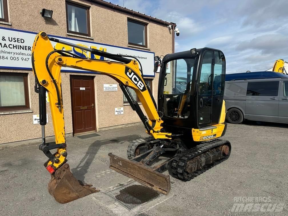 JCB 8026 CTS Miniescavadeiras