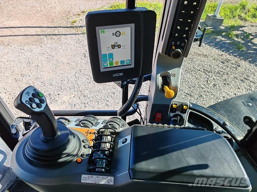 JCB Fastrac 4220 Tratores Agrícolas usados