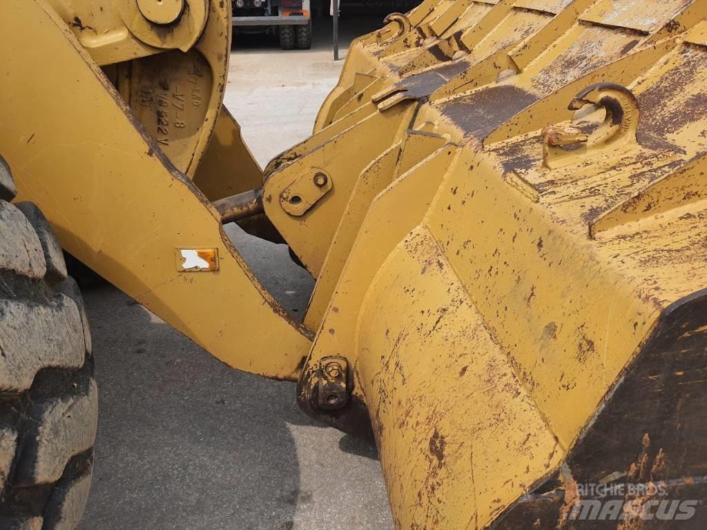 CAT 966 E Carregadeiras de rodas