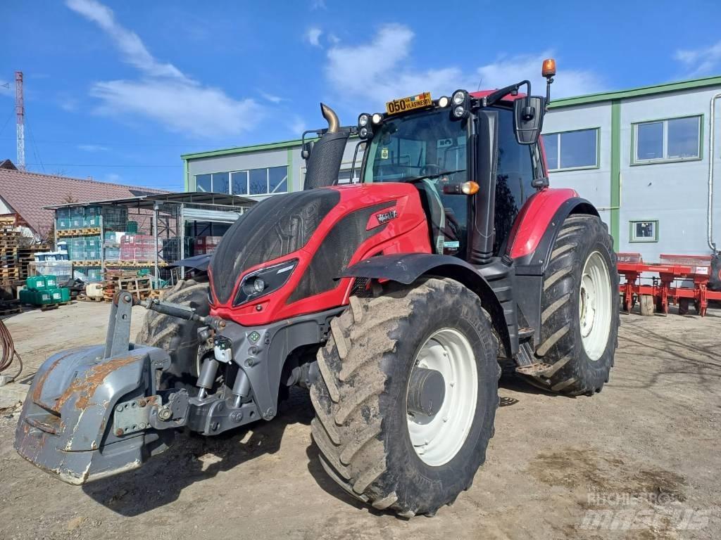 Valtra T 254 Tratores Agrícolas usados