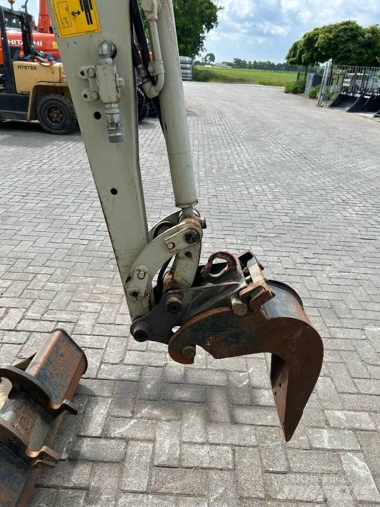 Takeuchi TB 216 Miniescavadeiras