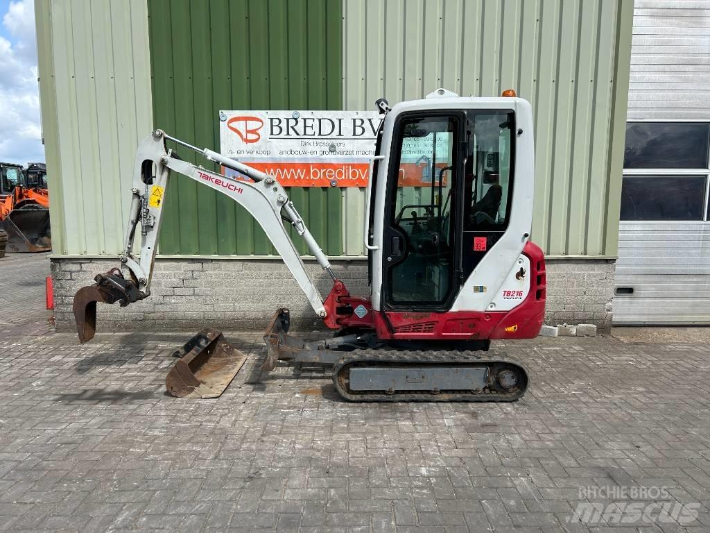 Takeuchi TB 216 Miniescavadeiras
