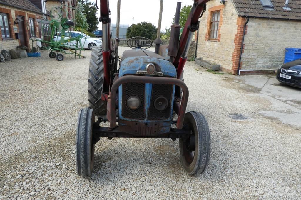 Fordson Super Major Tratores Agrícolas usados