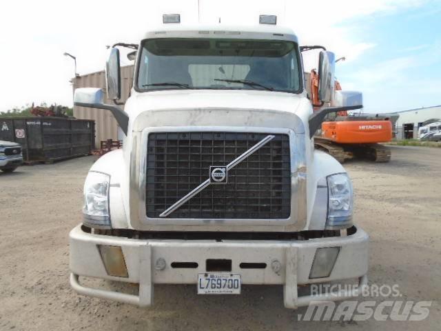 Volvo VNL Cavalos Mecânicos
