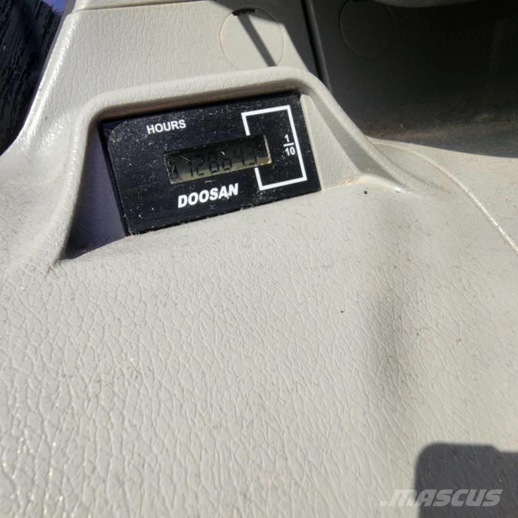 Doosan DX300LC-5L Escavadeiras de esteiras