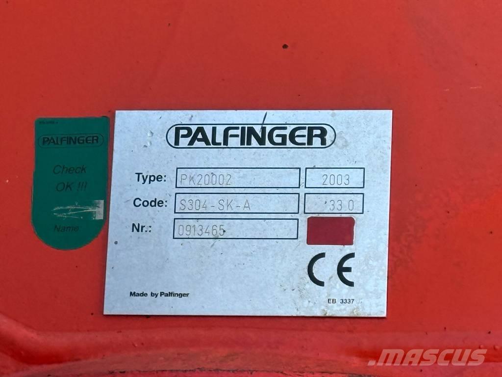 Iveco Trakker 380 Camiões grua