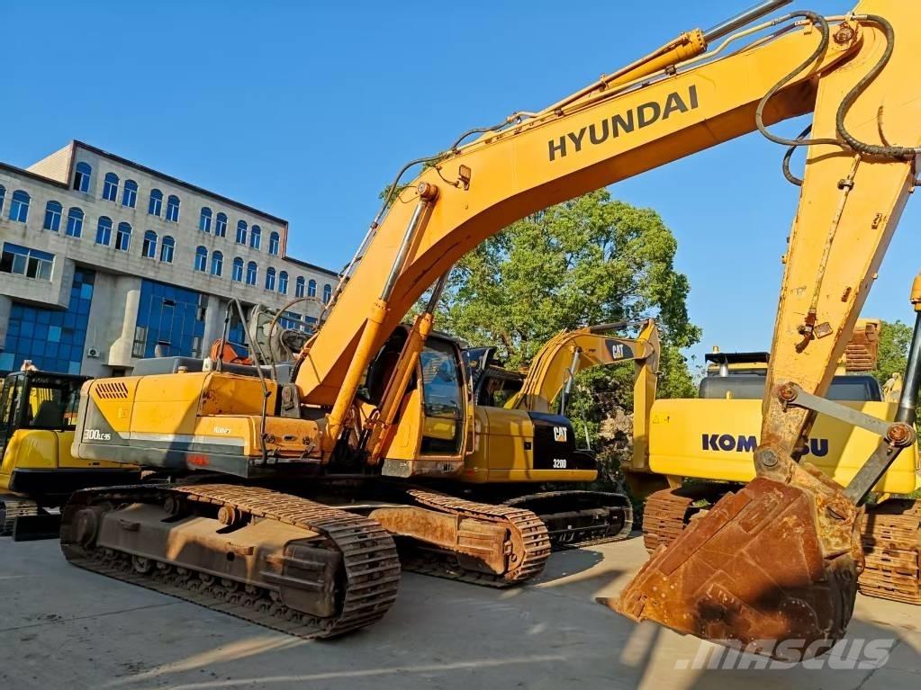 Hyundai R300LC-9S Escavadeiras de esteiras