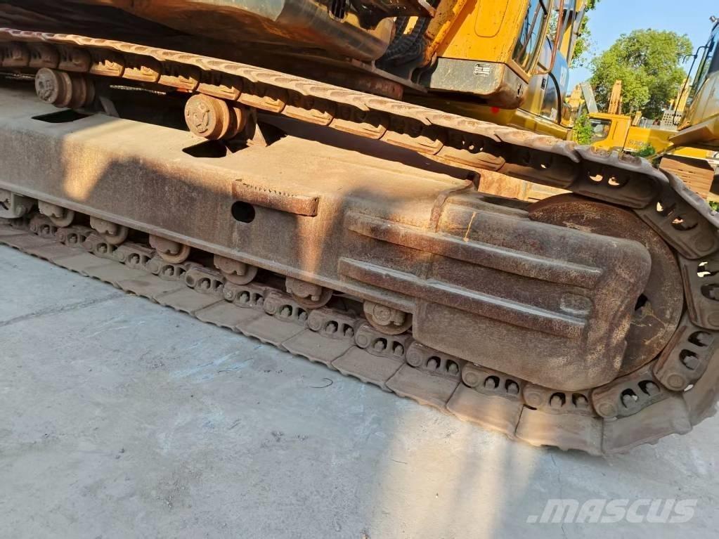 Hyundai R300LC-9S Escavadeiras de esteiras