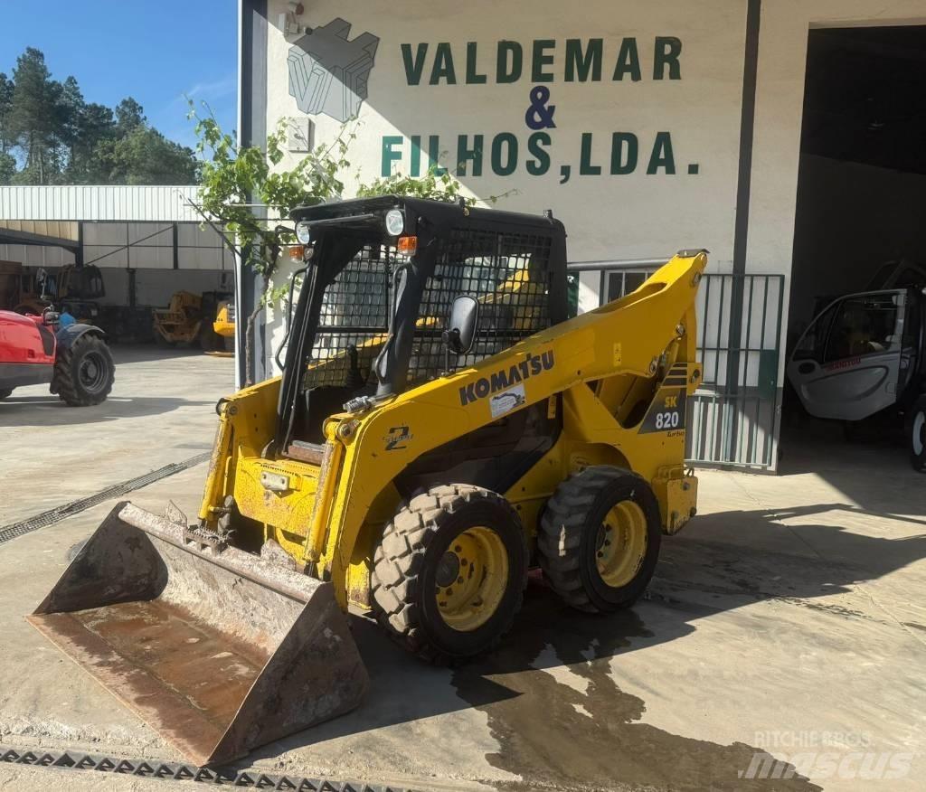 Komatsu SK 820-5 Minicarregadeiras