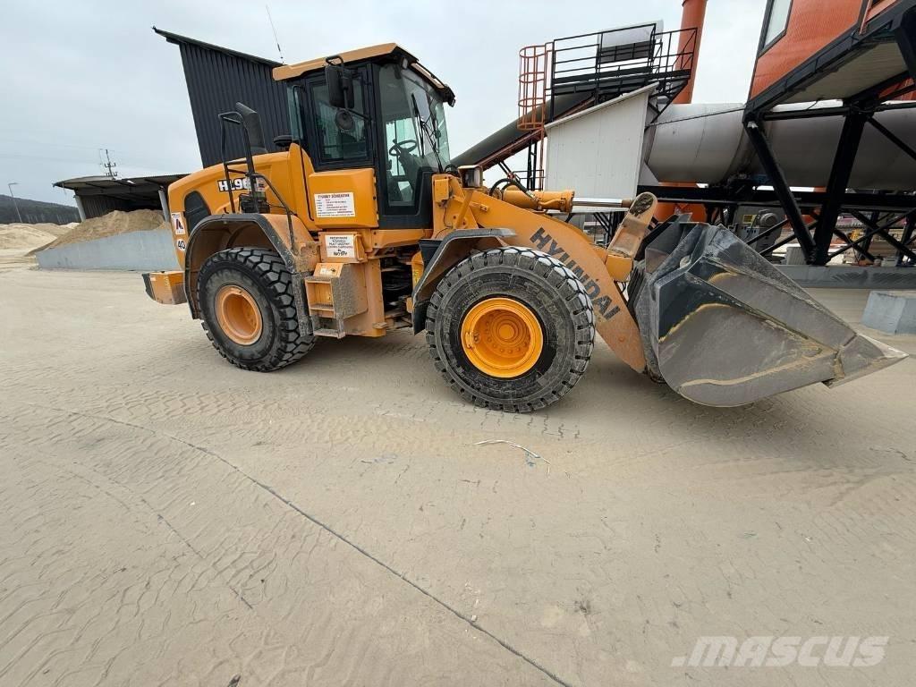 Hyundai HL 960 Carregadeiras de rodas