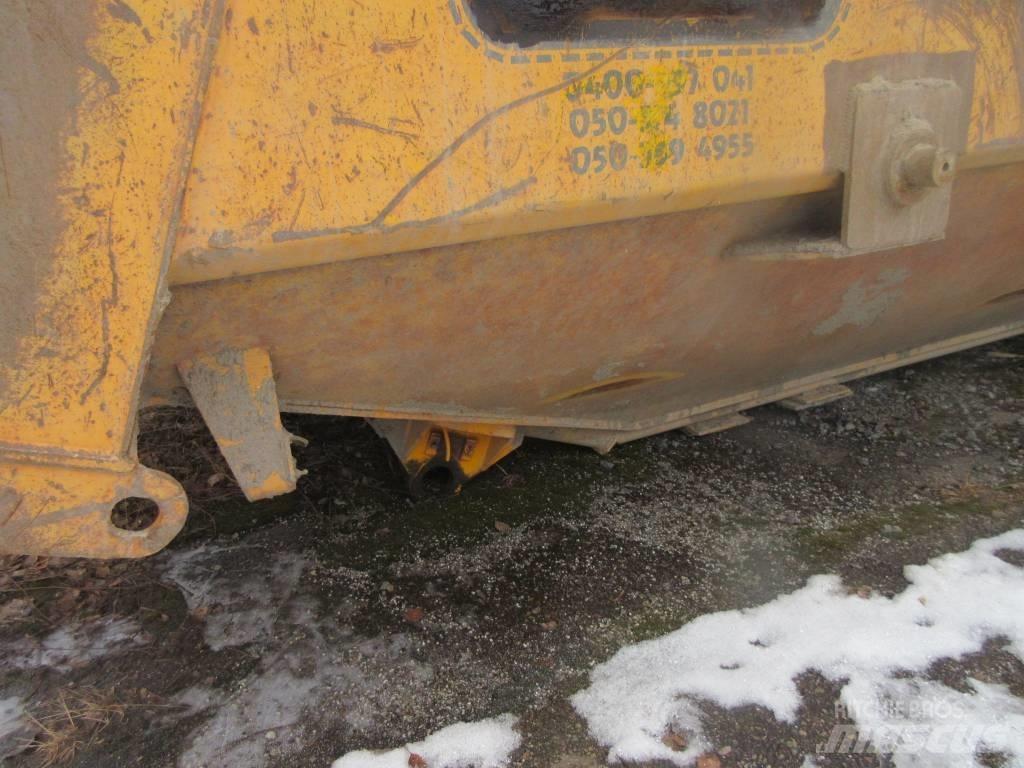 Volvo A 25   Lava Outros reboques agricolas