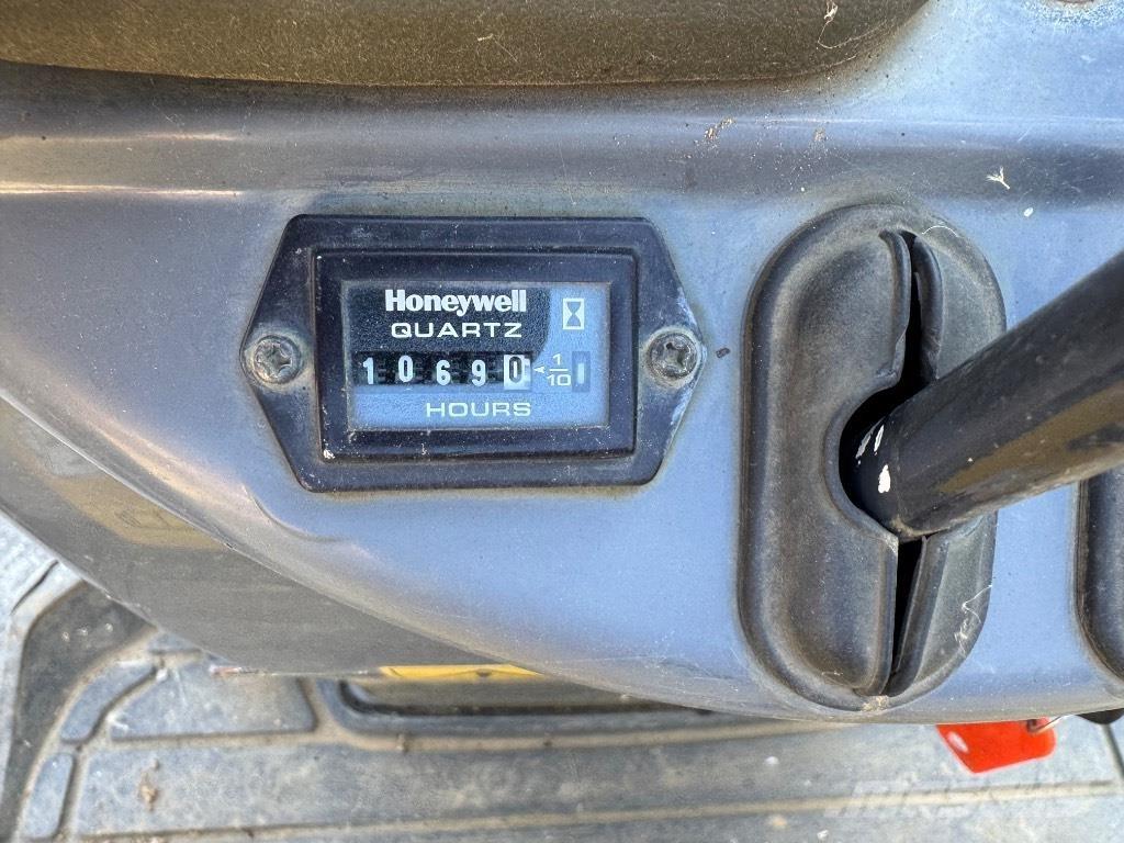 Yanmar SV08 (1C631) Miniescavadeiras