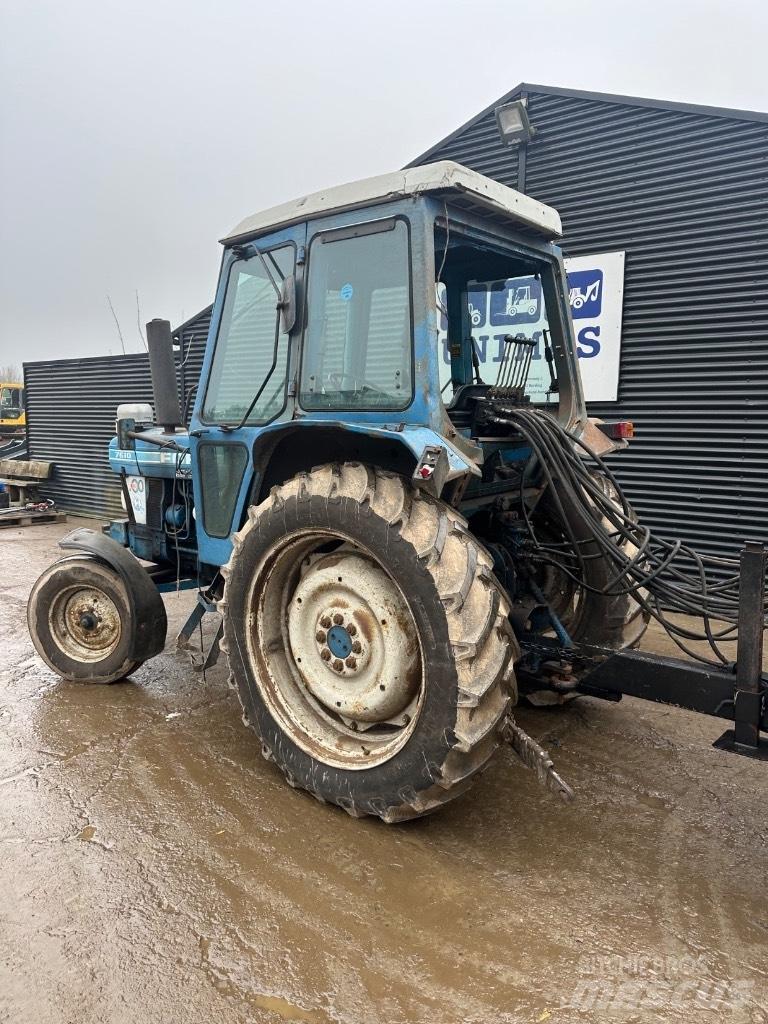 Ford 7610 Dual Tratores Agrícolas usados