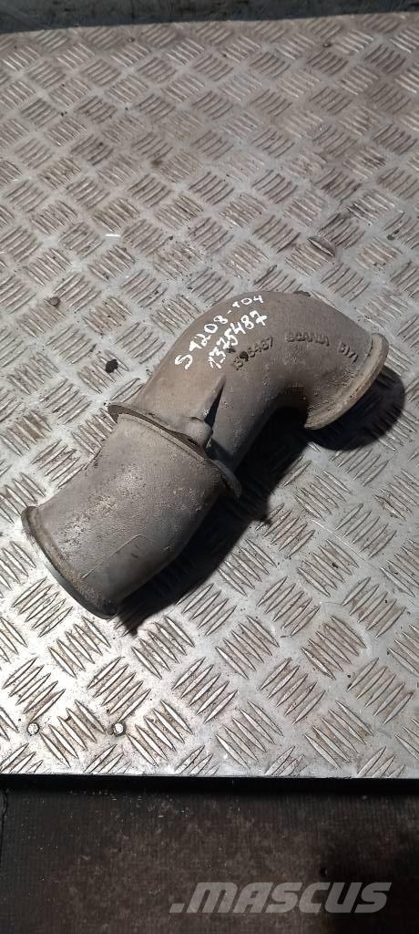 Scania 94 D.   1375487 Radiadores camiões e carrinhas