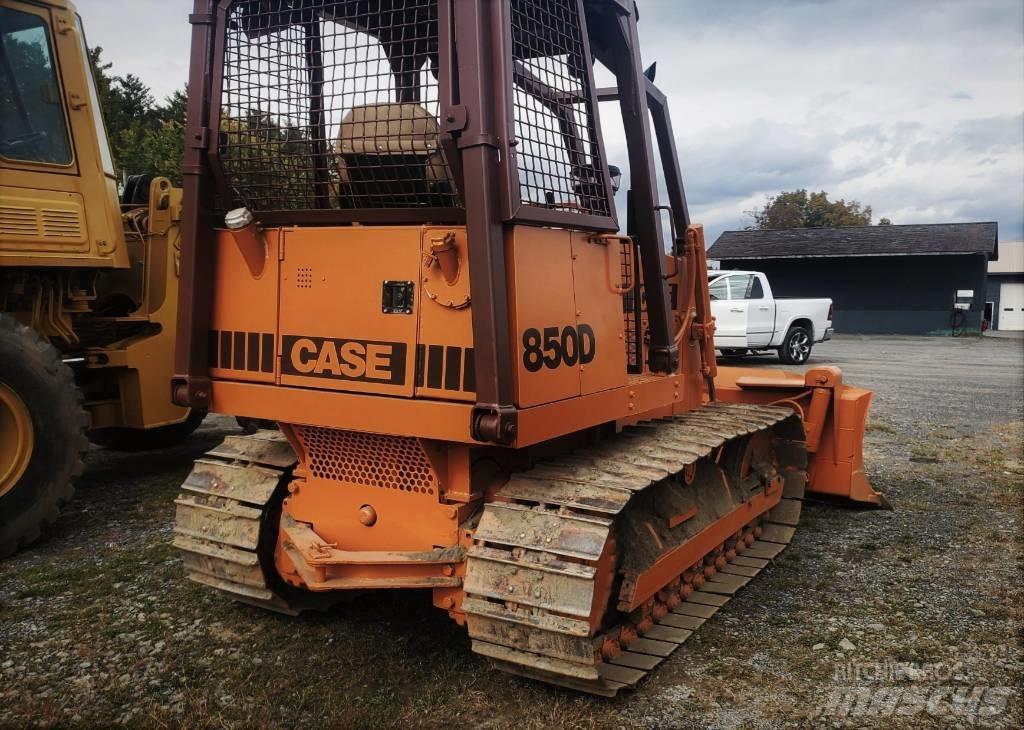 CASE 850 D Dozers - Tratores rastos
