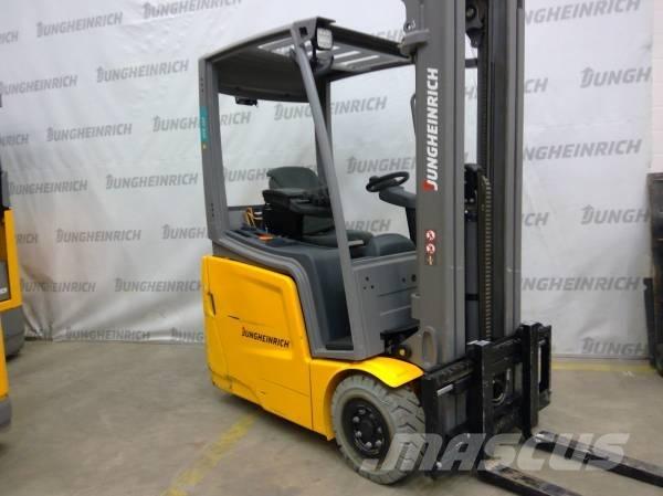 Jungheinrich EFG 112 Empilhadores eléctricos