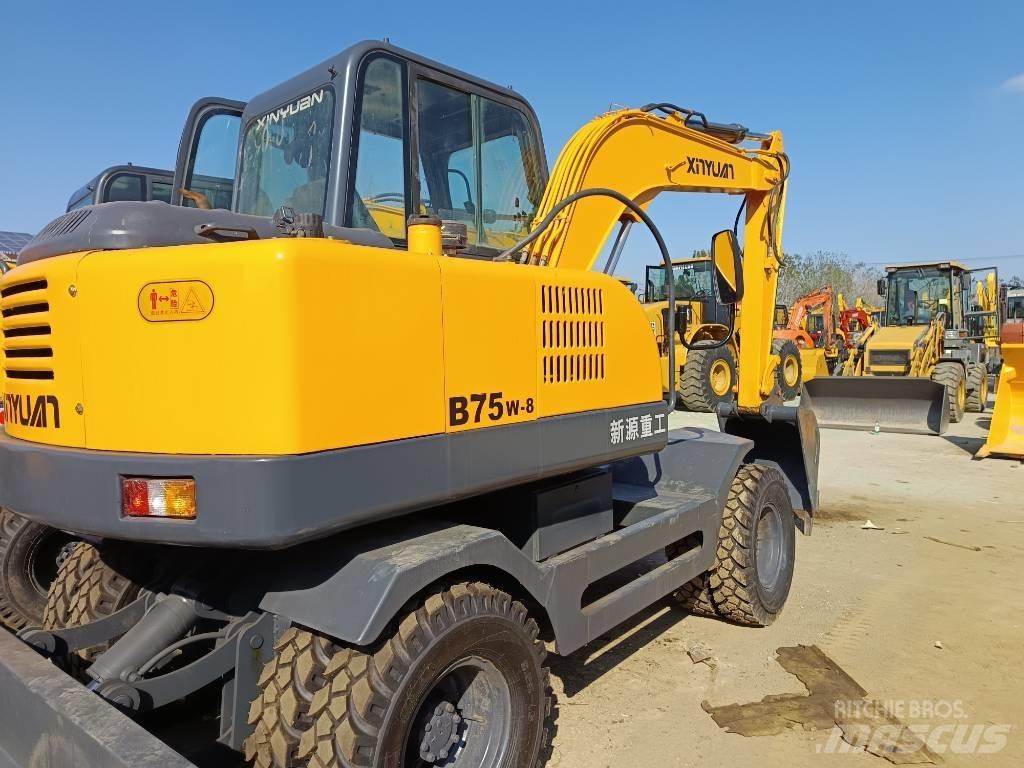 Xinyuan XYB75W-9 Escavadeiras de esteiras