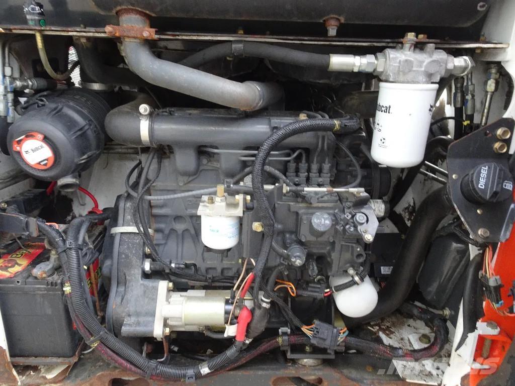 Bobcat T110 Minicarregadeiras