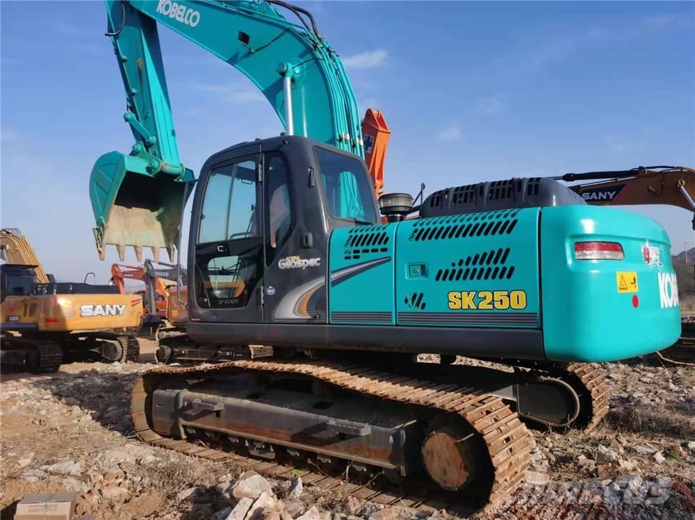Kobelco SK250-8 Escavadeiras de esteiras