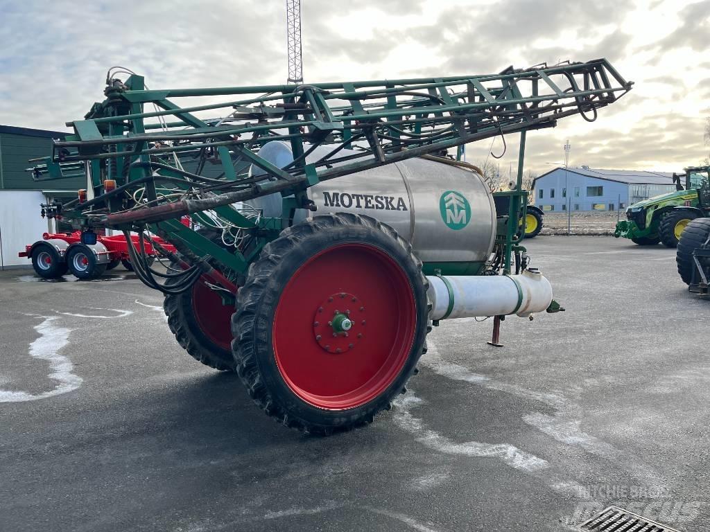 Moteska 3500 Pulverizadores rebocados
