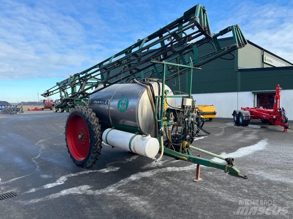Moteska 3500 Pulverizadores rebocados