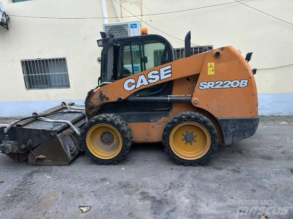 CASE SR 220B Minicarregadeiras