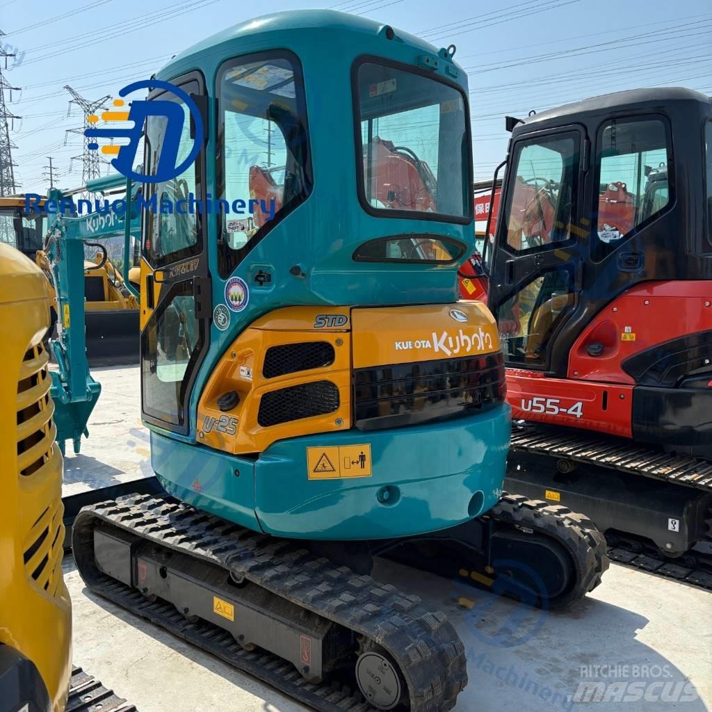 Kubota U 25 Miniescavadeiras