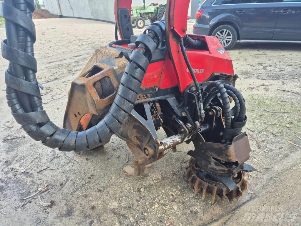Komatsu C 124 Cabeças de ceifeiras