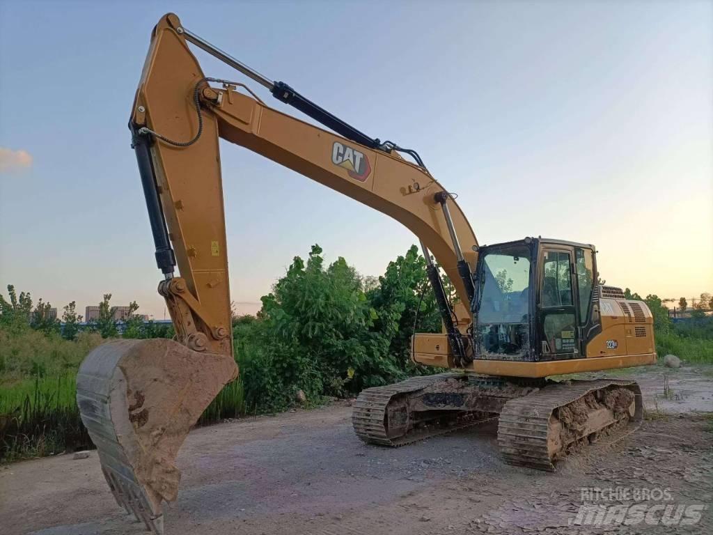 CAT CAT 323GX Escavadoras anfíbias