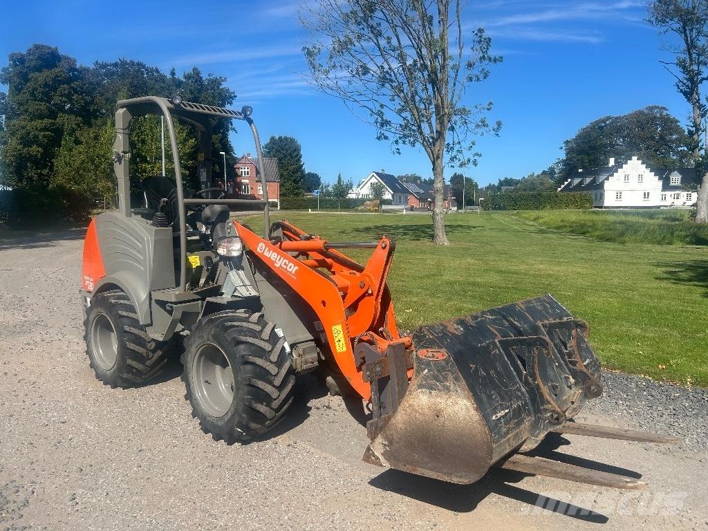 Weycor AR 320 Mini carregadoras