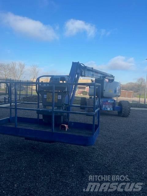 JLG 800 AJ Elevadores braços Telescópicos